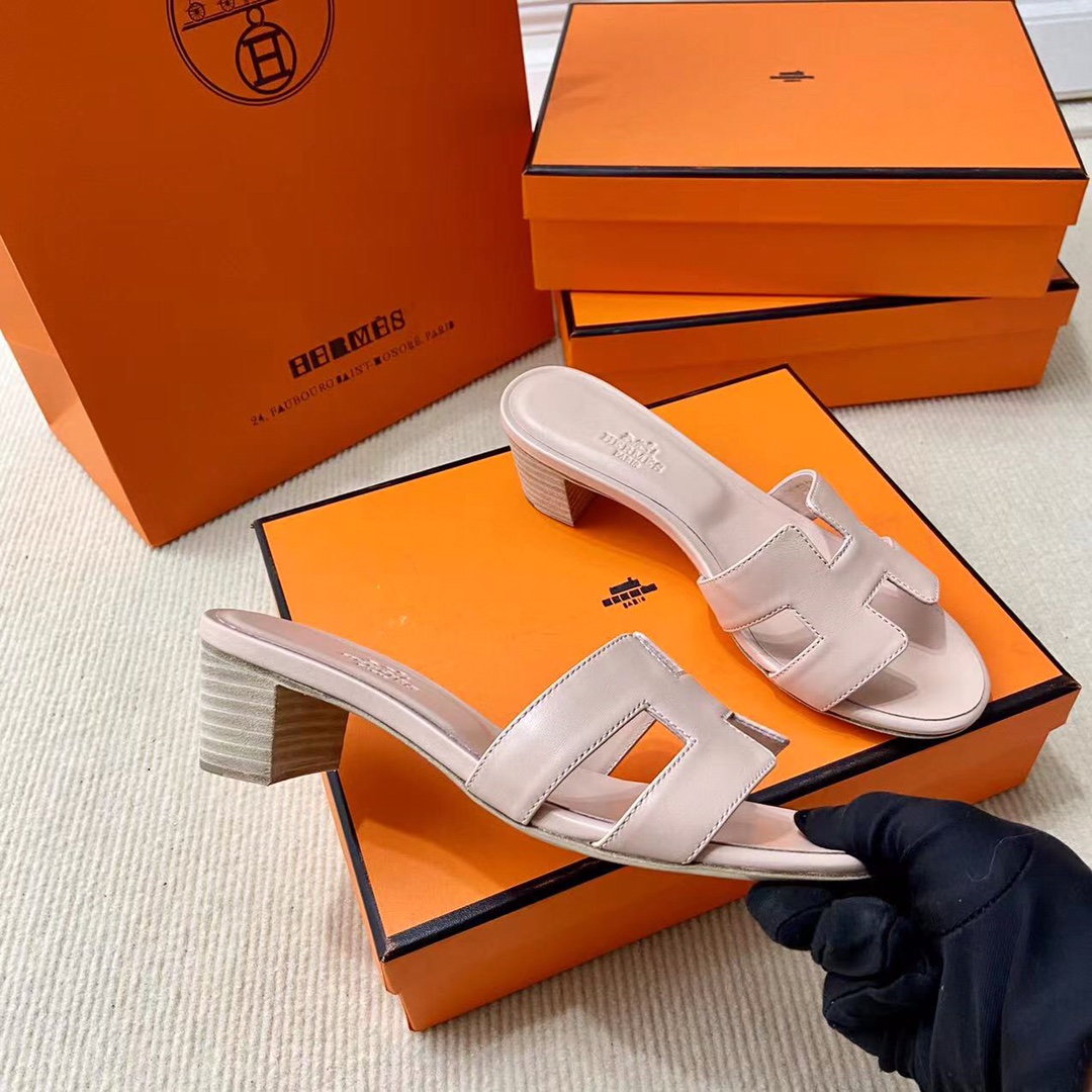 에르메스 올수공 오아시스 슬리퍼 샌들 스위프트 43